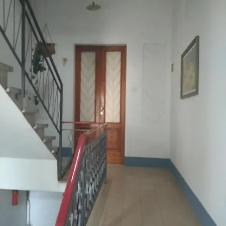Casa Irma Confortevole Nel Cetro Di Prato Apartment